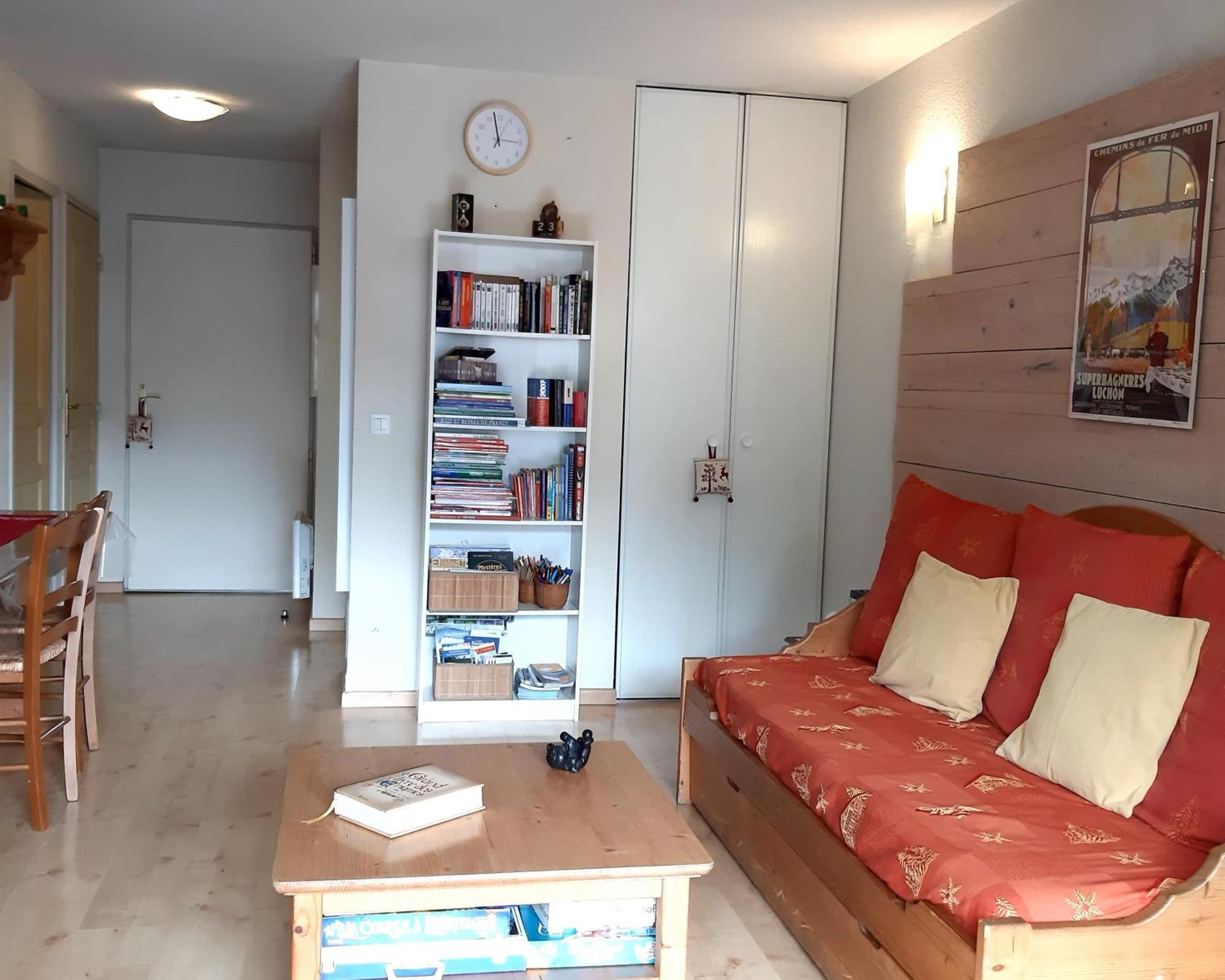 Le 102, T3 Pour 5 Personnes, Vue Montagne, Classe 2 Etoiles Nf, Parking, Piscine En Ete Bagnères-de-Luchon Zewnętrze zdjęcie
